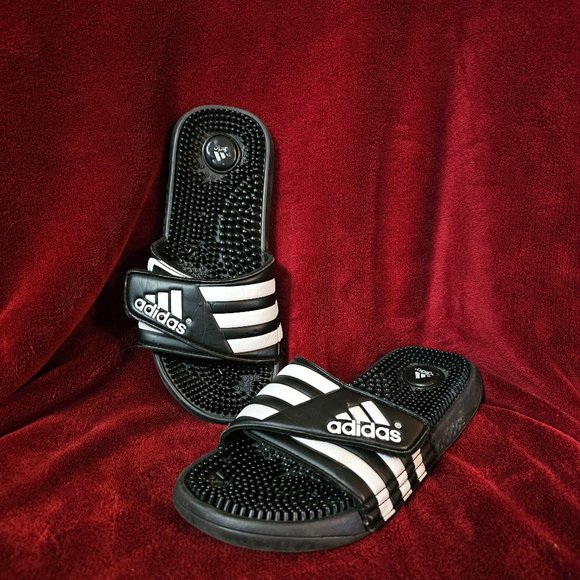 Adidas Slides - Picture 1 of 1